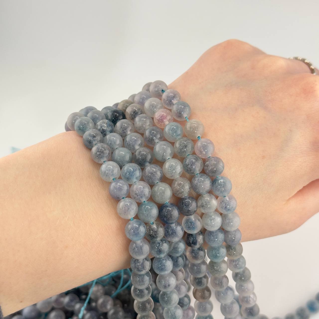 Бусины Халцедон размер 8мм натуральный камень